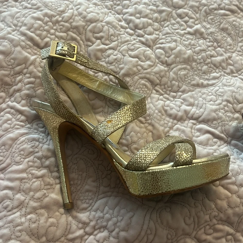 Jimmy Choo - Picture 4 of 6